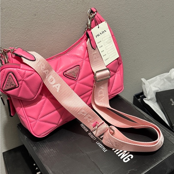 Prada Hand bag - Picture 4 of 4